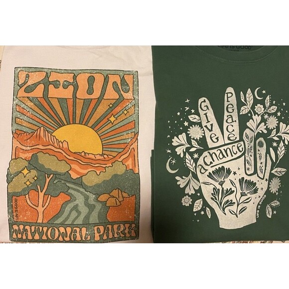 Life is Good Tops - 2 Life Is Good Crusher Tee XL Women’s Mid-drift Shirts